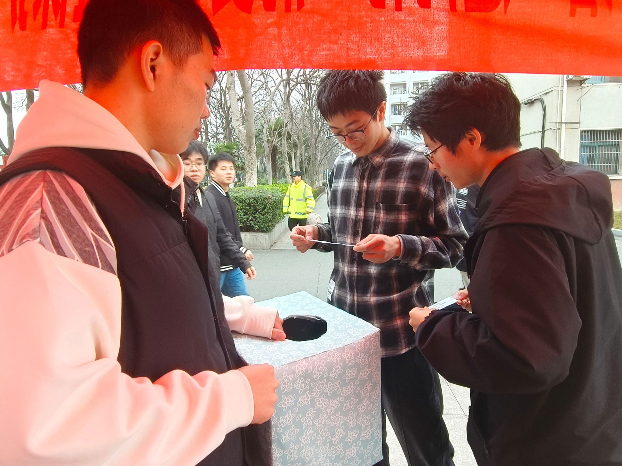 老虎机游戏下载
