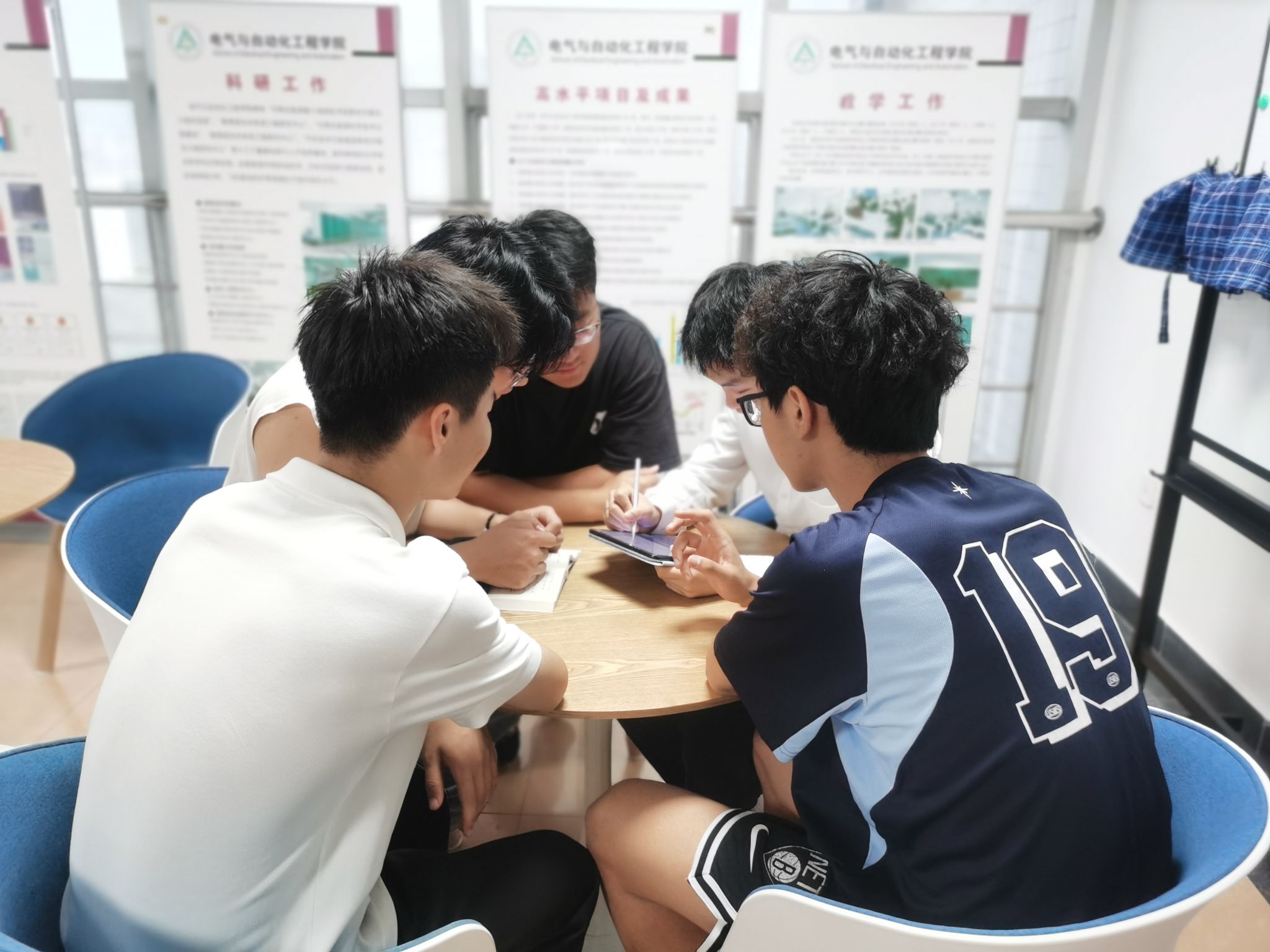 老虎机游戏下载