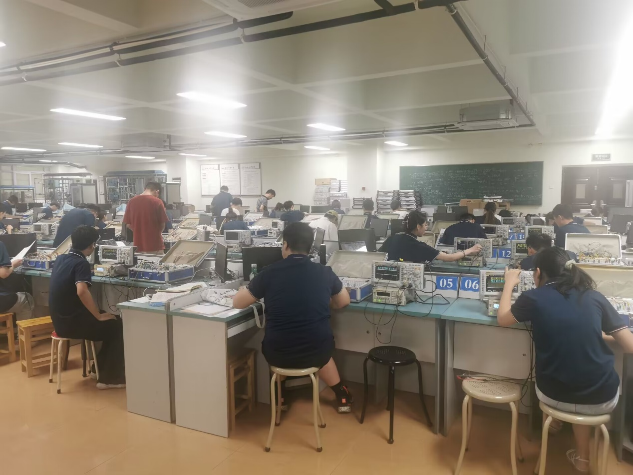 老虎机游戏下载